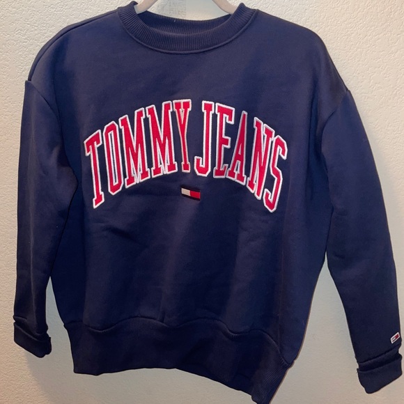 Tommy Hilfiger Crewneck - Picture 2 of 5